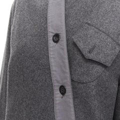 MIU Grauer asymmetrischer Mantel aus Kaschmir-Wollmischung mit Knopfleiste IT38 XS