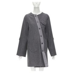 MIU Grauer asymmetrischer Mantel aus Kaschmir-Wollmischung mit Knopfleiste IT38 XS