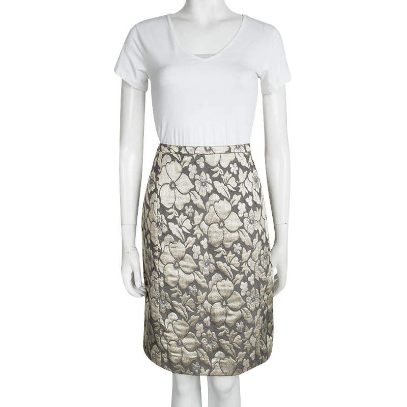 Miu Miu Grey Floral Lurex Jacquard Knee Length Skirt M In Good Condition For Sale In Dubai, Al Qouz 2