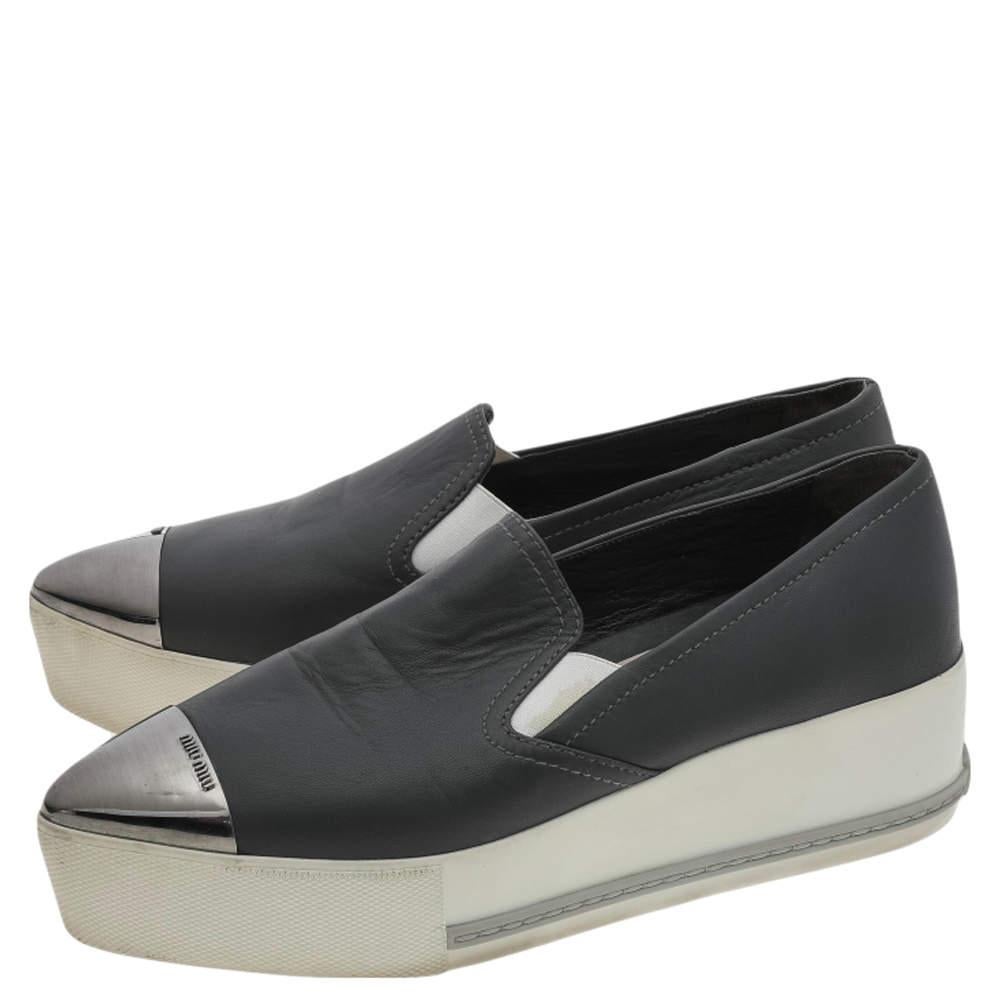 Miu Miu Grey Leather Slip on Sneakers Size 38 In Good Condition In Dubai, Al Qouz 2