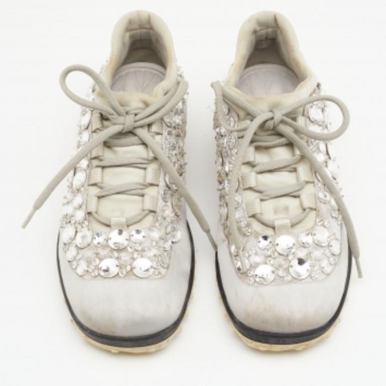 Miu Miu Grey Satin & Stretch Fabric Astro Crystal Low Top Sneakers Size 36 Pour femmes en vente
