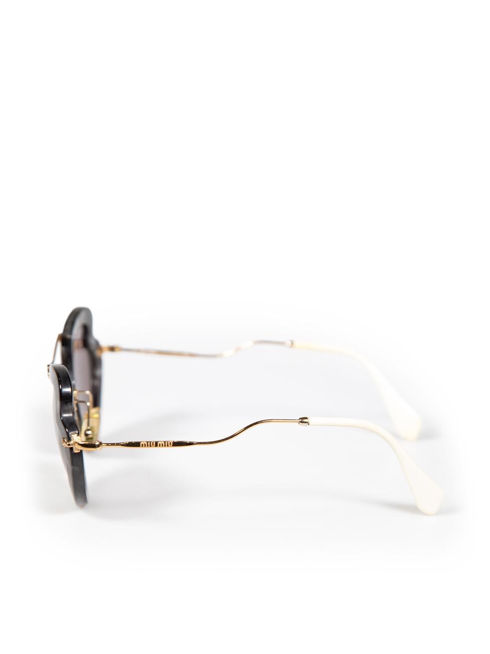 Women's Miu Miu Grey Tortoise Shell Cat Eye Sunglasses For Sale