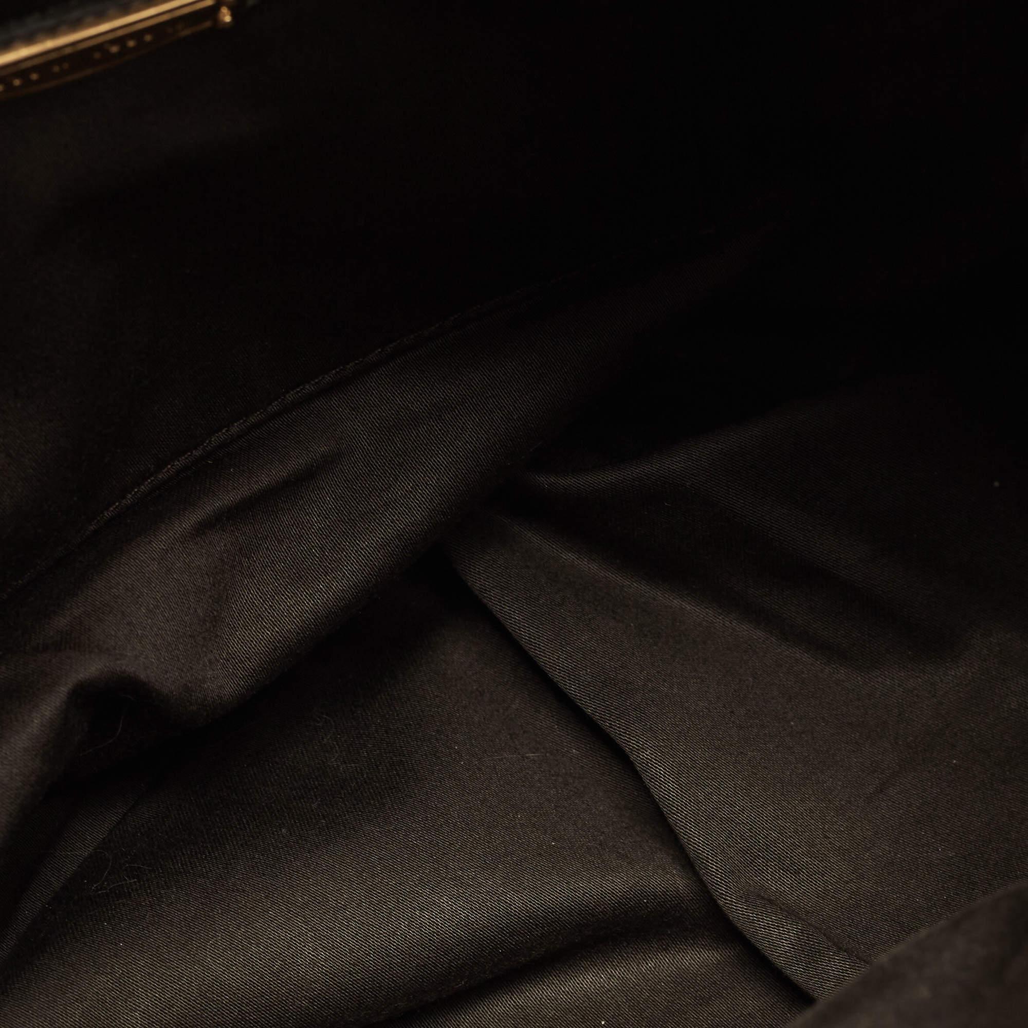 Miu Grau Vitello Lux Leder Side Bow Tasche aus Leder 1