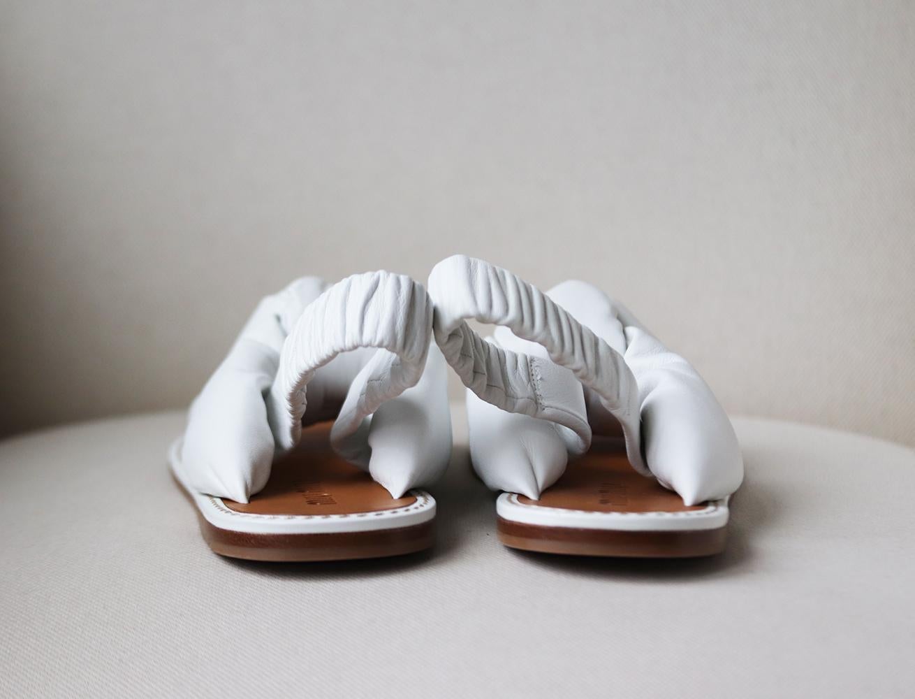 miu miu knotted sandals