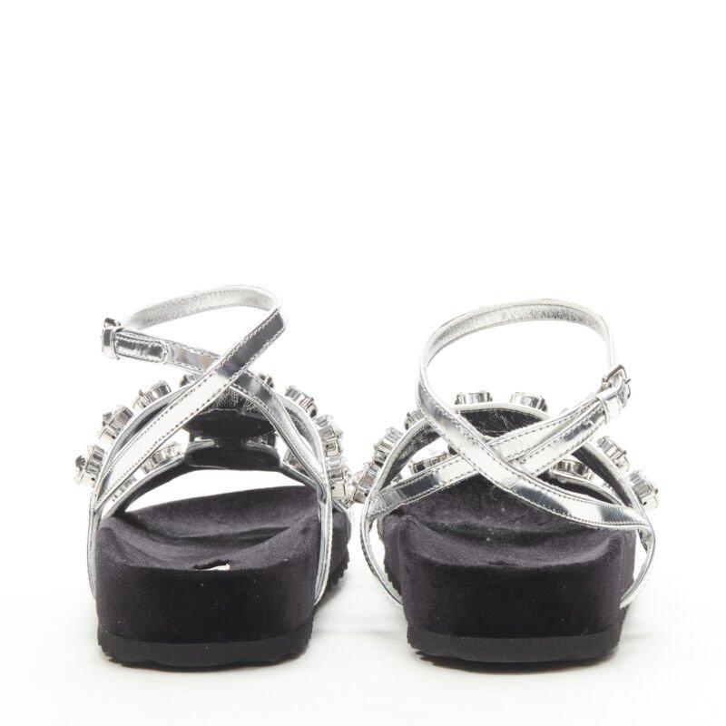Donna MIU MIU sandali piatti in velluto argento metallizzato con strass grandi EU36 in vendita