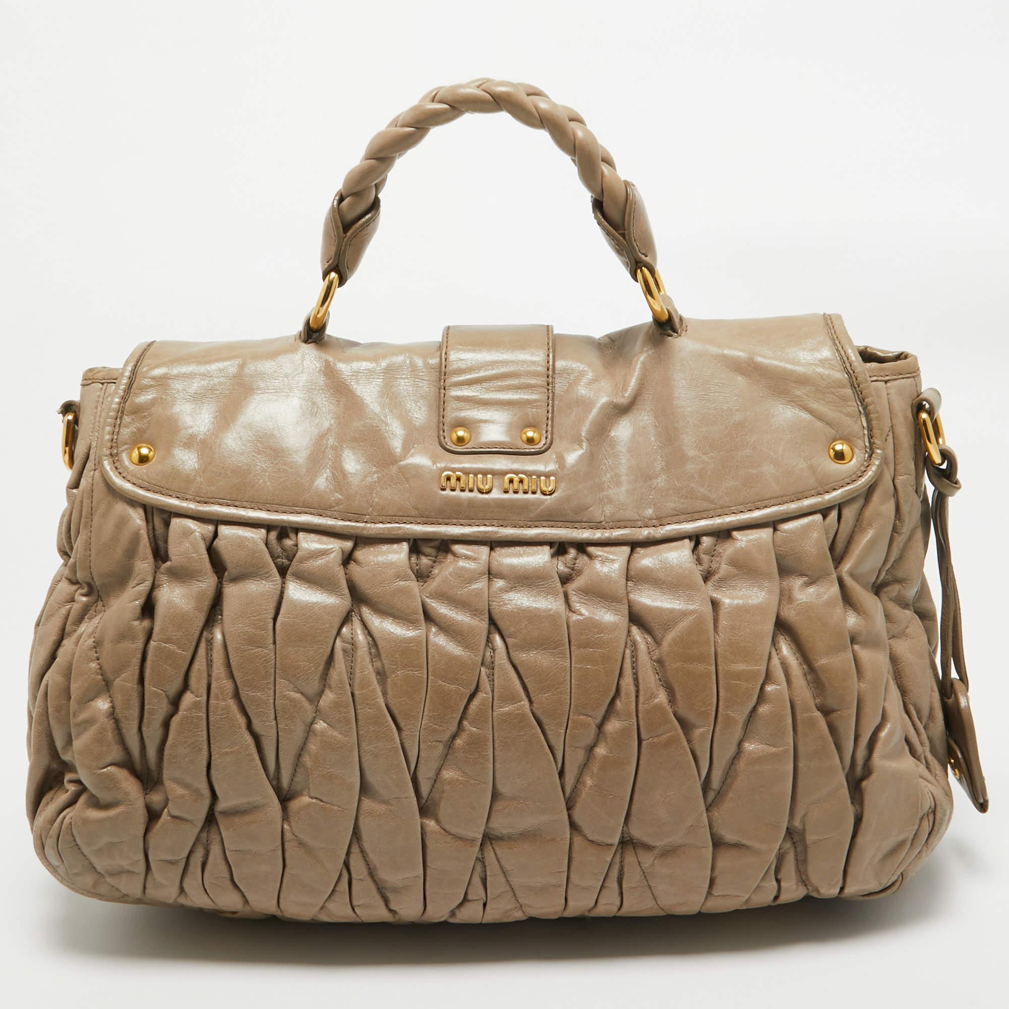 Miu Miu Light Green matelassé Leather Coffer Hobo In Fair Condition In Dubai, Al Qouz 2