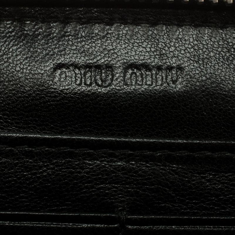 miumiu wallet