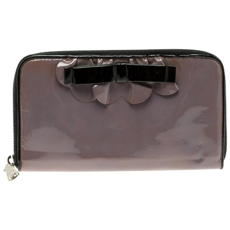 Miu Miu Lilac Patent Leather Zip Around Wallet For Sale