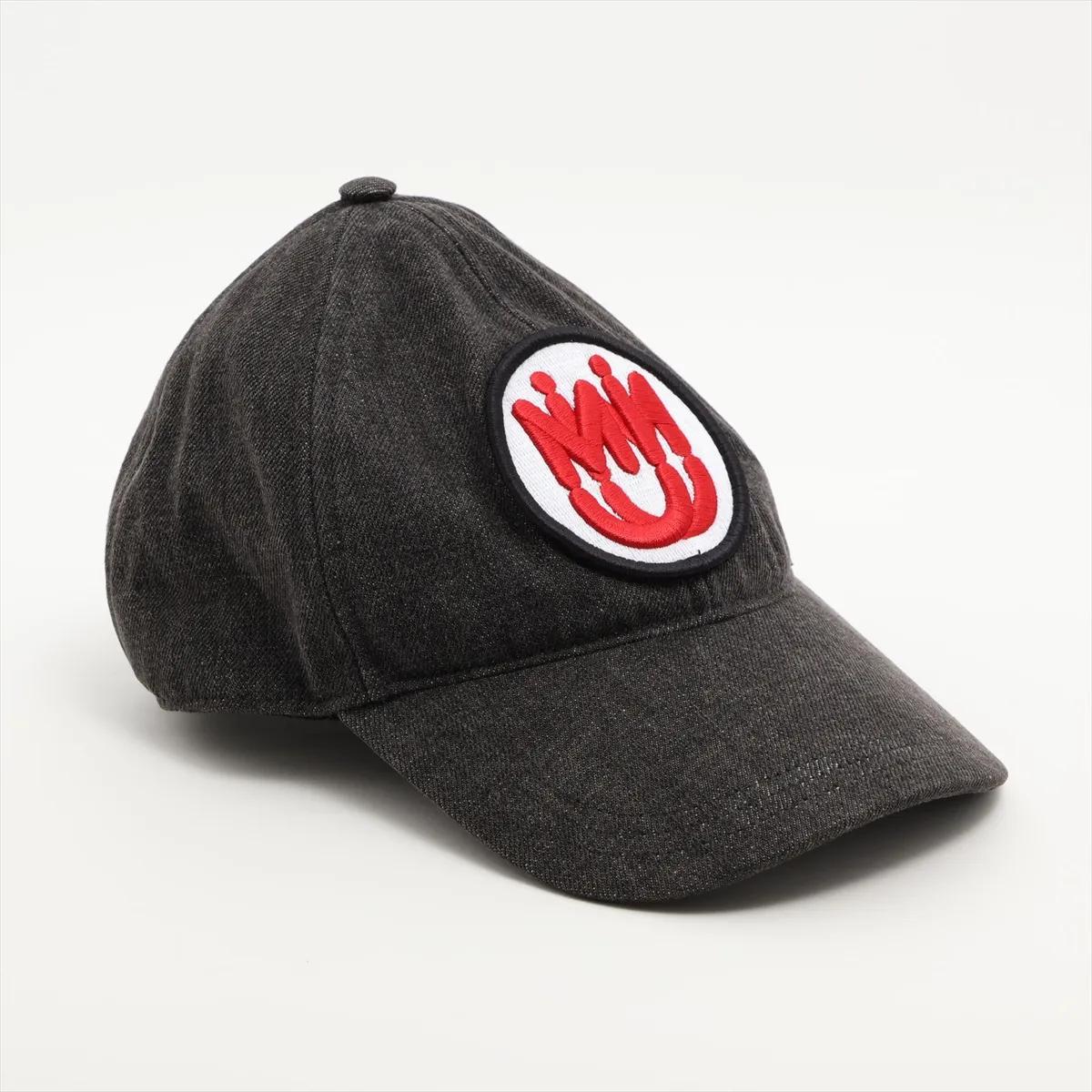 Miu Miu Logo Cap Cotton Black (Schwarz) im Angebot