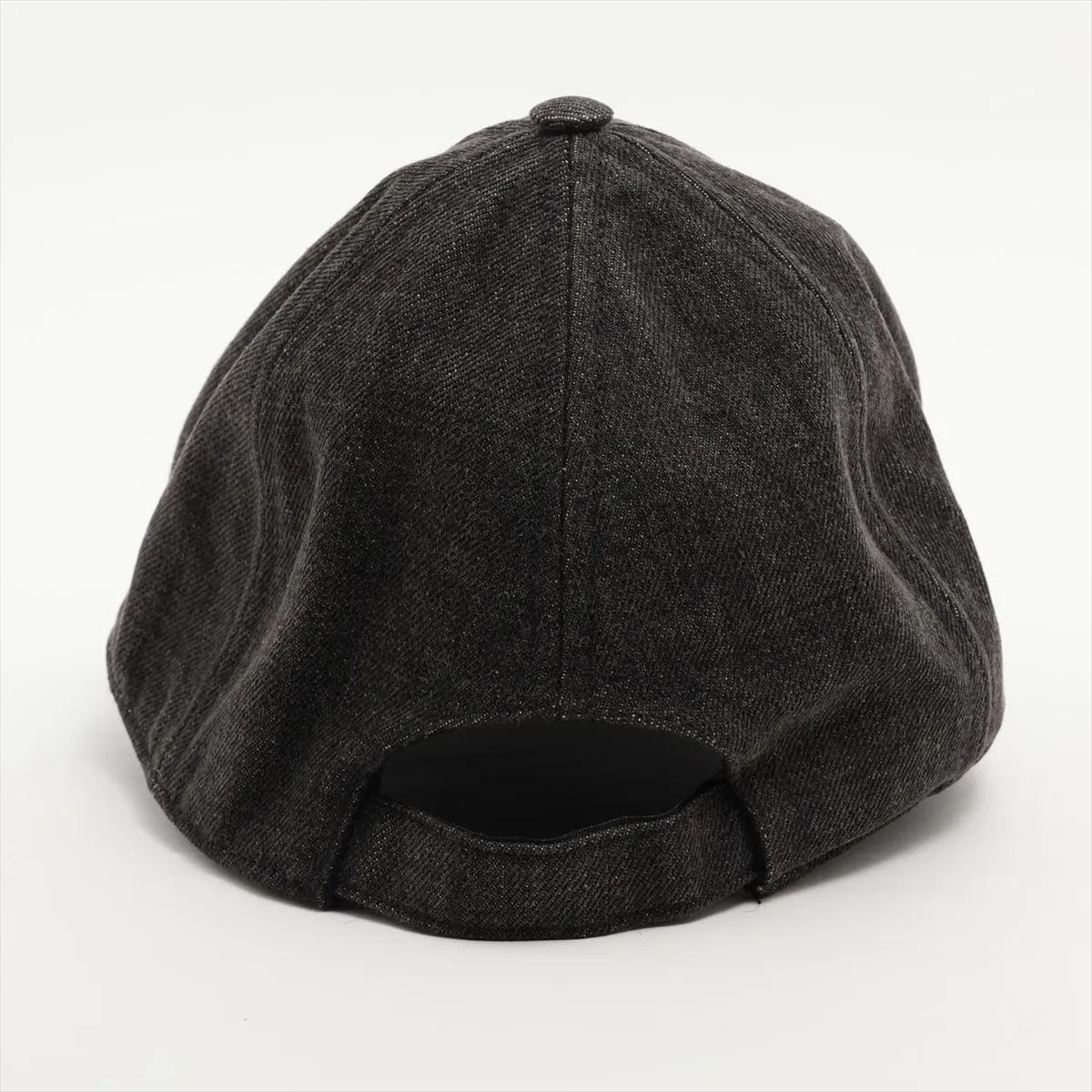 Miu Miu Logo Cap Cotton Black im Zustand „Gut“ im Angebot in Indianapolis, IN