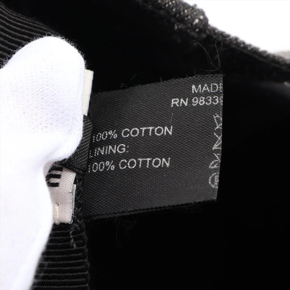 Miu Miu Logo Cap Cotton Black im Angebot 2