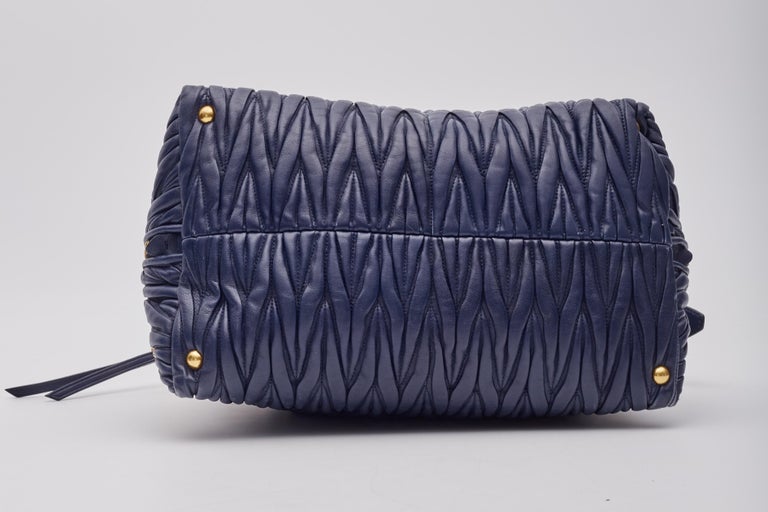 Miu Miu Matelasse Chevron Quilting Navy Nappa Leather Miu Miu Matelasse Chevron Quilting Navy Nappa Leather