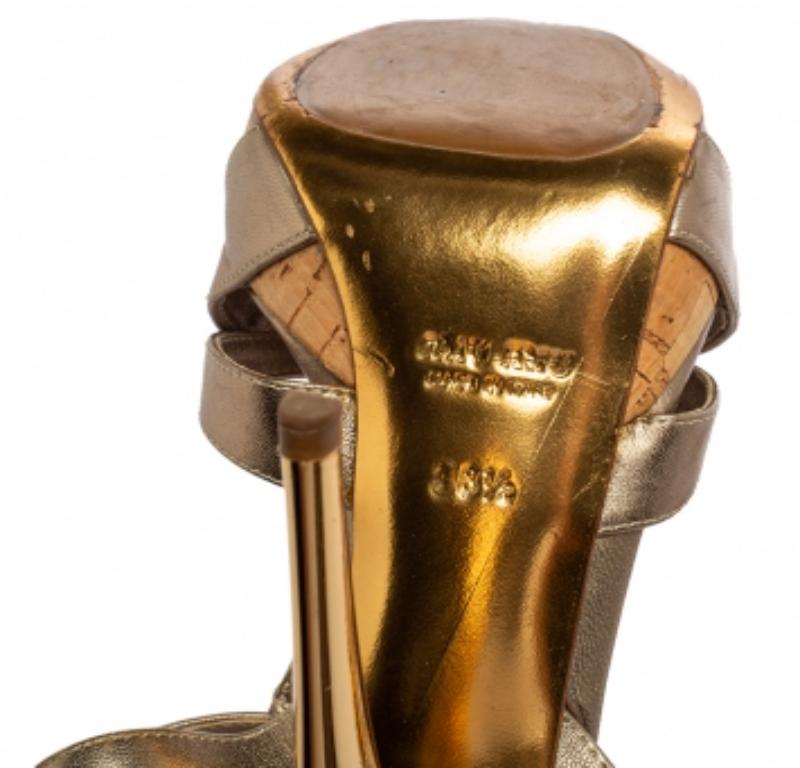 Miu Miu, bronzo metallizzato, fiocco in pelle con cinturino alla caviglia, sandali con plateau, misura 38,5 in vendita 1