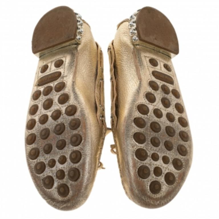 Miu - Mocassins ornés de cristaux dorés, taille 36,5 Pour femmes en vente