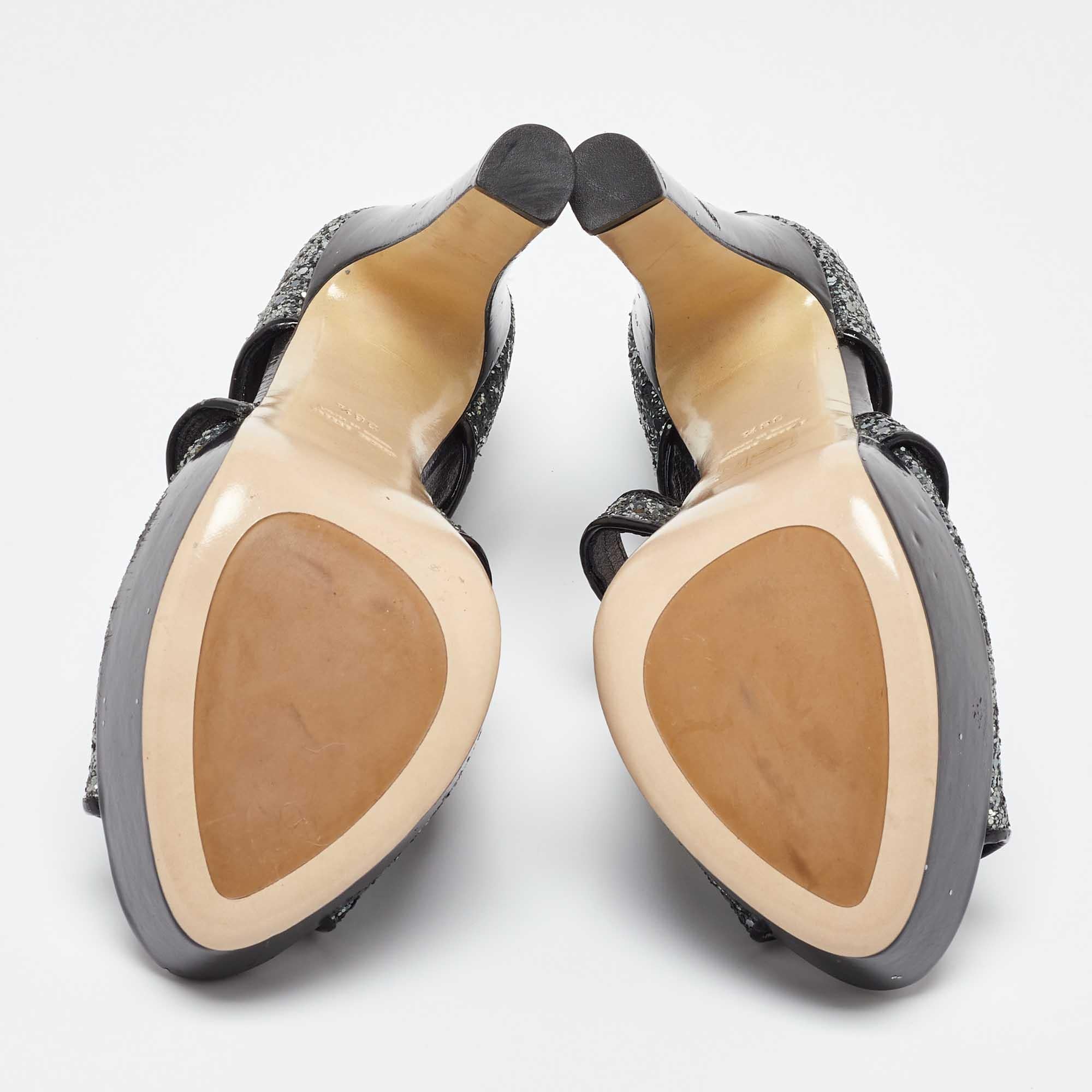 Miu Miu Sandalias de plataforma con purpurina gruesa gris metalizado talla 38.5 en venta 1