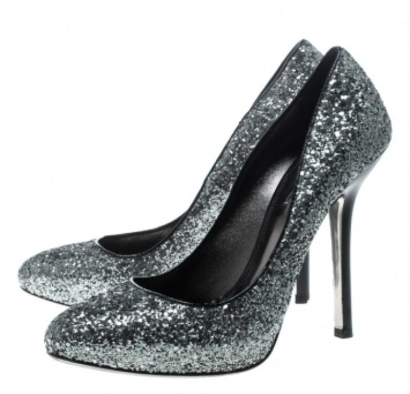 Argent Miu escarpins à plateforme pailletés argentés métalliques taille 39 en vente