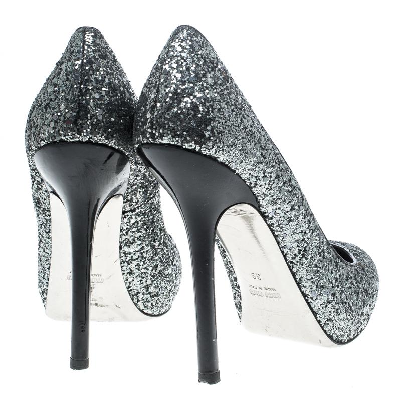 Miu Miu Metallic Silver Coarse Glitter Platform Pumps Size 39 For Sale 1