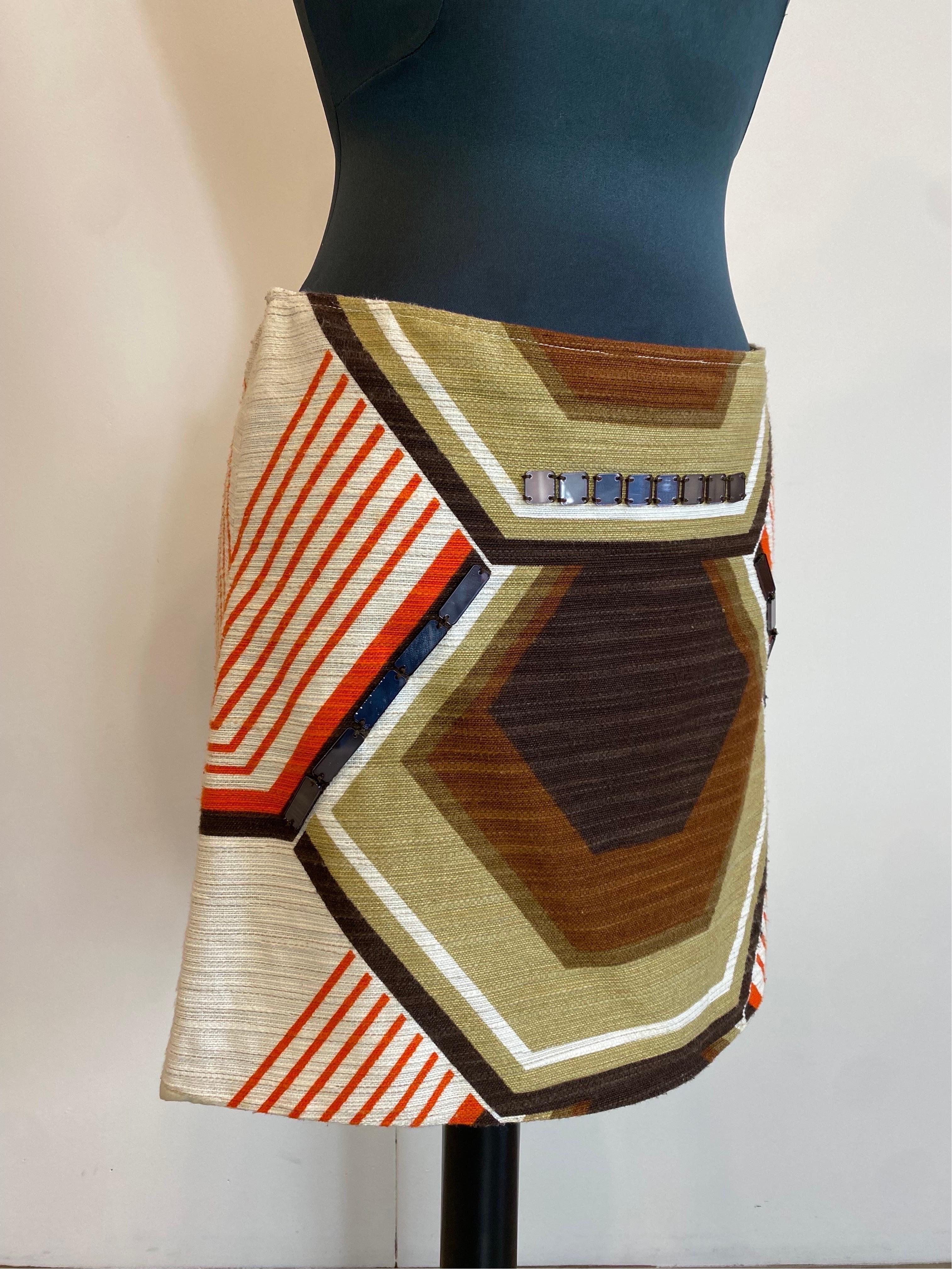 Miu Miu mini geometric orange Skirt In Good Condition In Carnate, IT