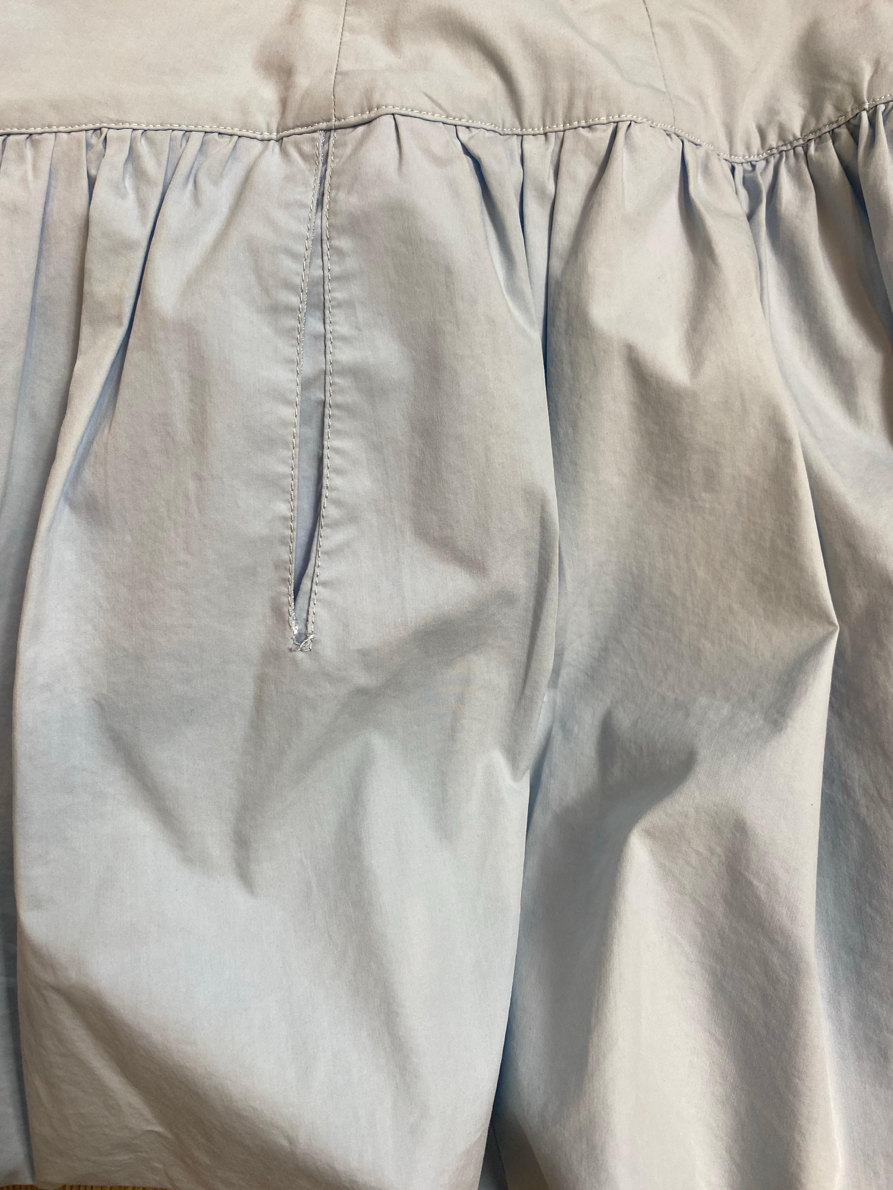 Miu Miu miniskirt effect shorts. In Excellent Condition For Sale In Carnate, IT