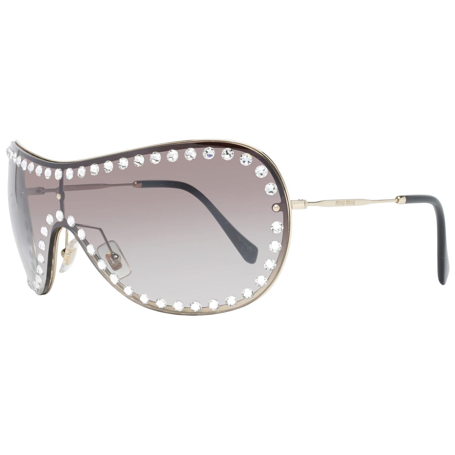 Details
MATERIAL: Metal
COLOR: Gold
MODEL: MU51VS 40ZVN5O0
GENDER: Women
COUNTRY OF MANUFACTURE: Italy
TYPE: Sunglasses
ORIGINAL CASE?: Yes
STYLE: Mono Lens
OCCASION: Casual
FEATURES: Lightweight
LENS COLOR: Grey
LENS TECHNOLOGY: Mirrored
YEAR