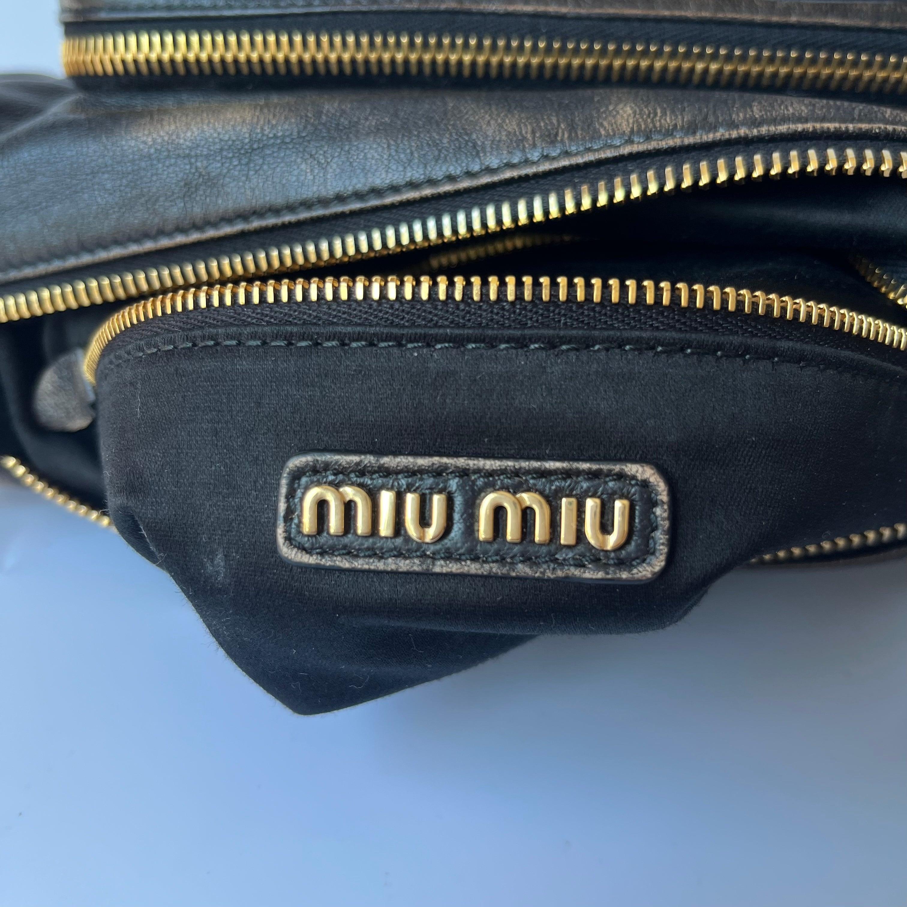 Miu Miu Multi Pocket Nappa leather bag Sand/Coffee 3