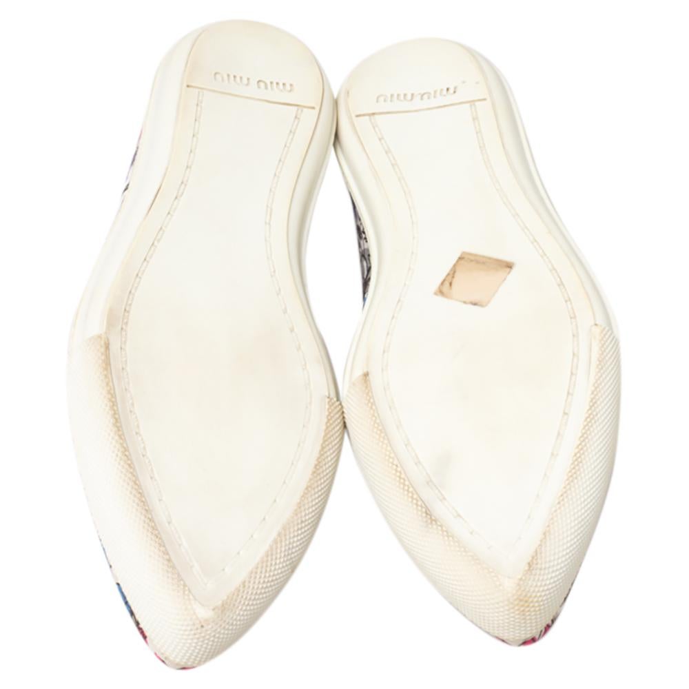 miu miu canvas sneakers