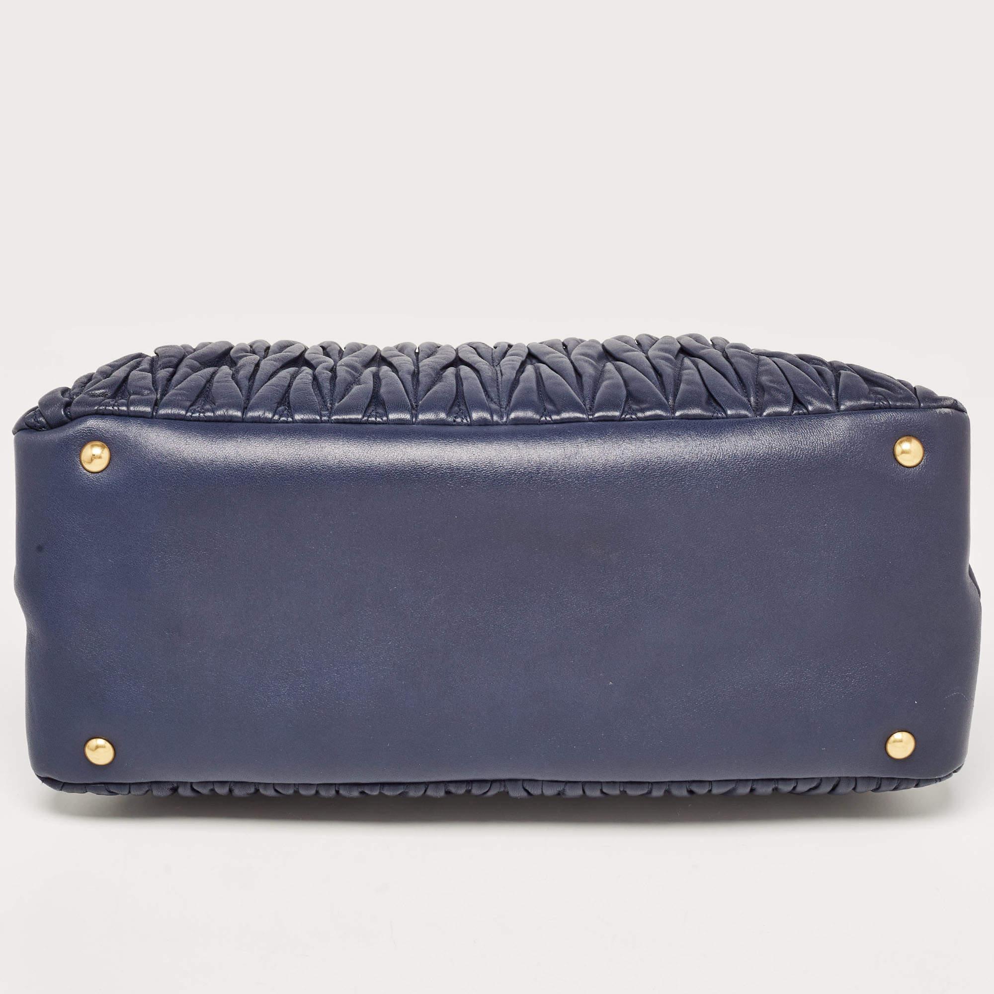 Miu Miu Navy Blue Matalasse Leather Tote For Sale 16