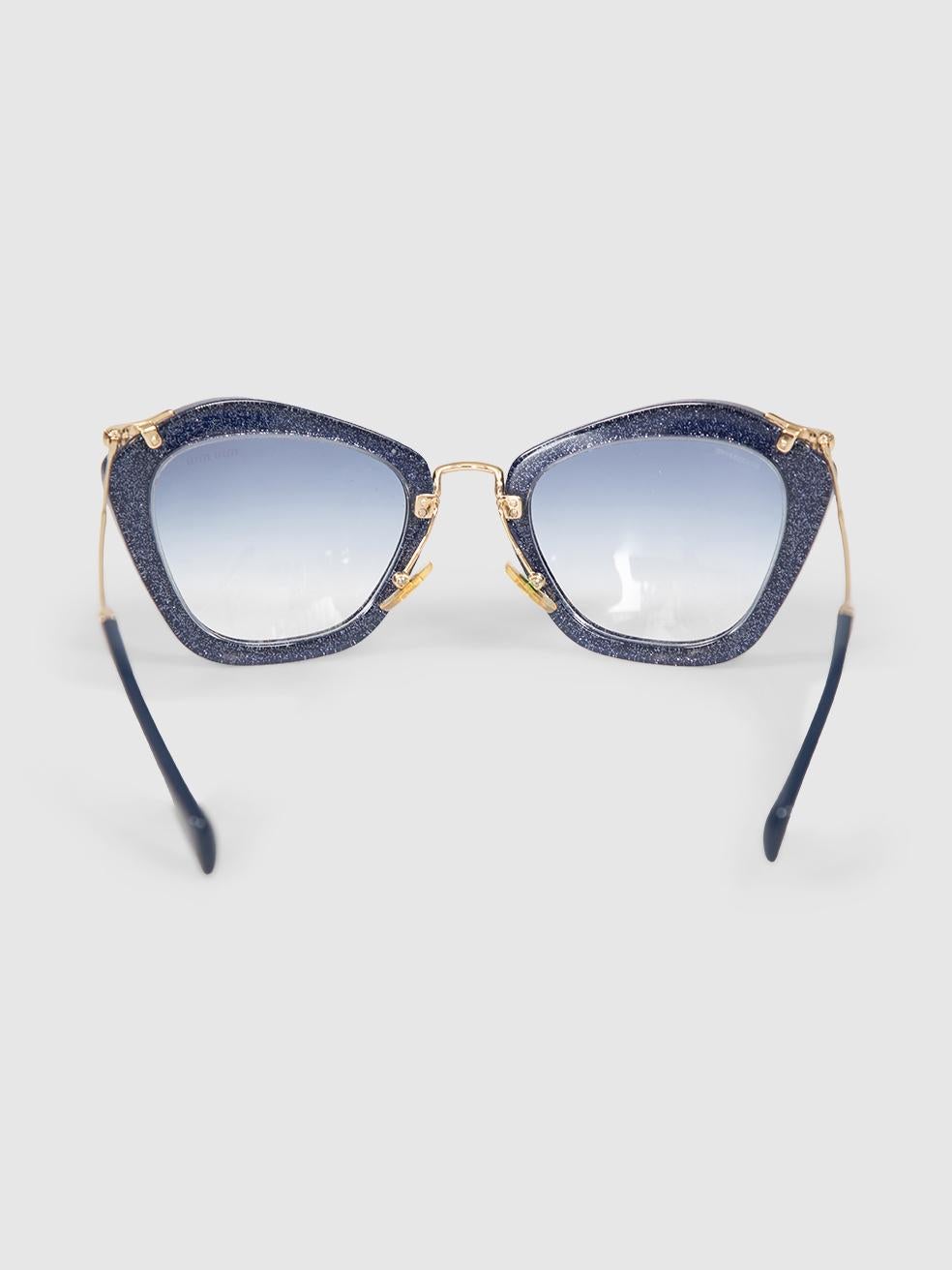 Gafas de sol Miu Miu mariposa azul marino en Bueno estado para la venta en London, GB