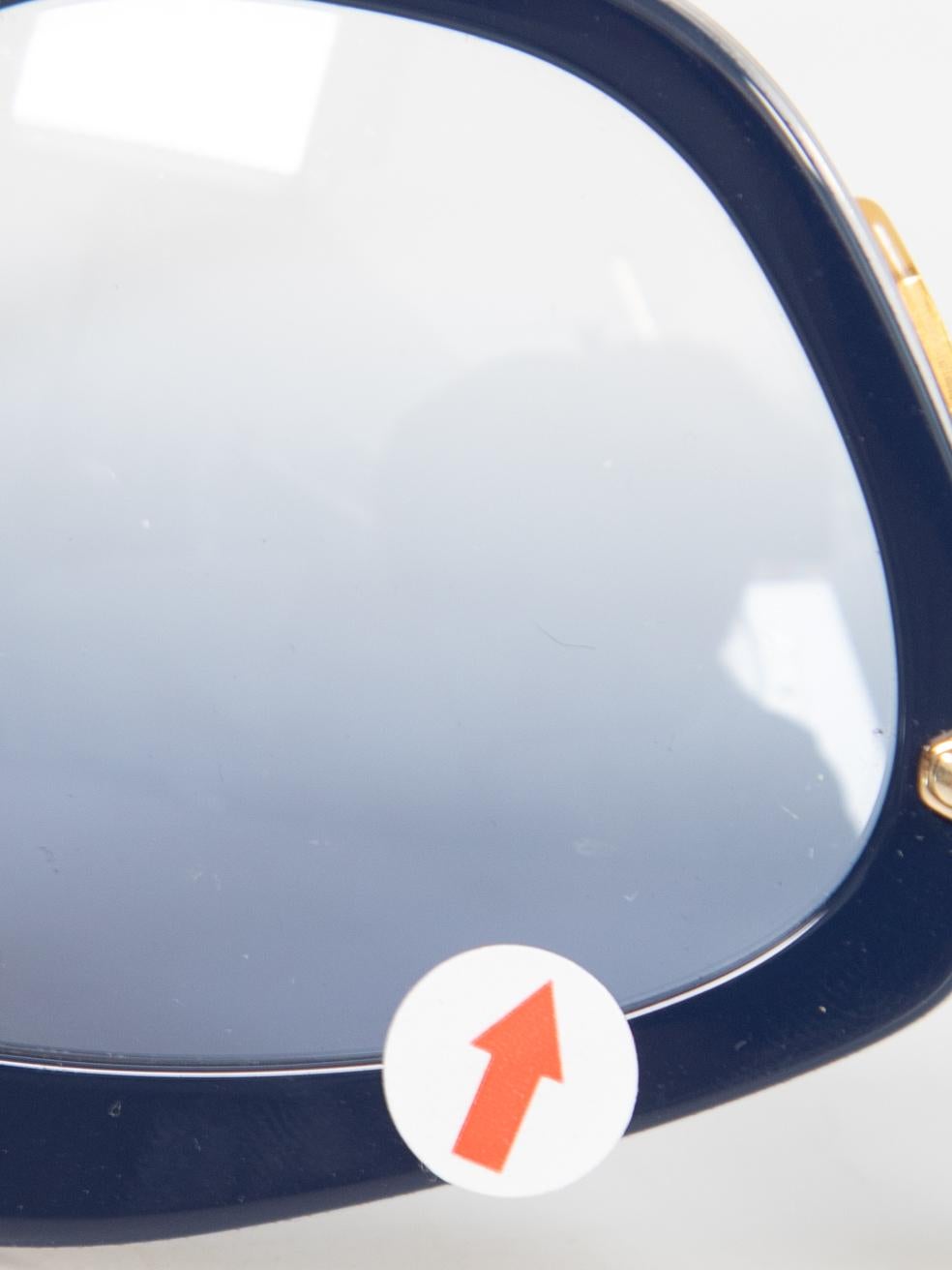 Gafas de sol Miu Miu mariposa azul marino en venta 2
