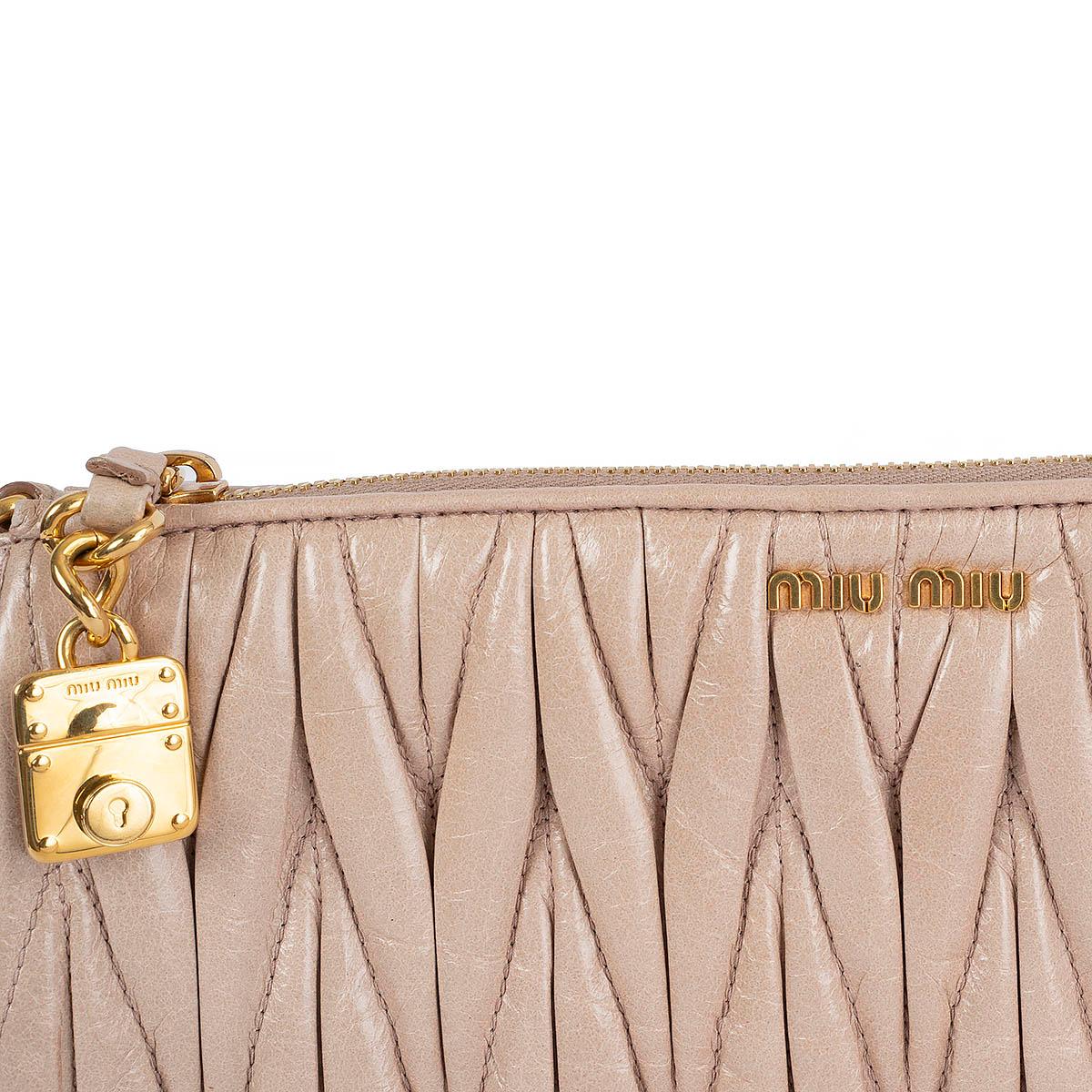 MIU MIU nude pink leather MATELASSE QUILTED Wristlet Clutch Bag For Sale 1