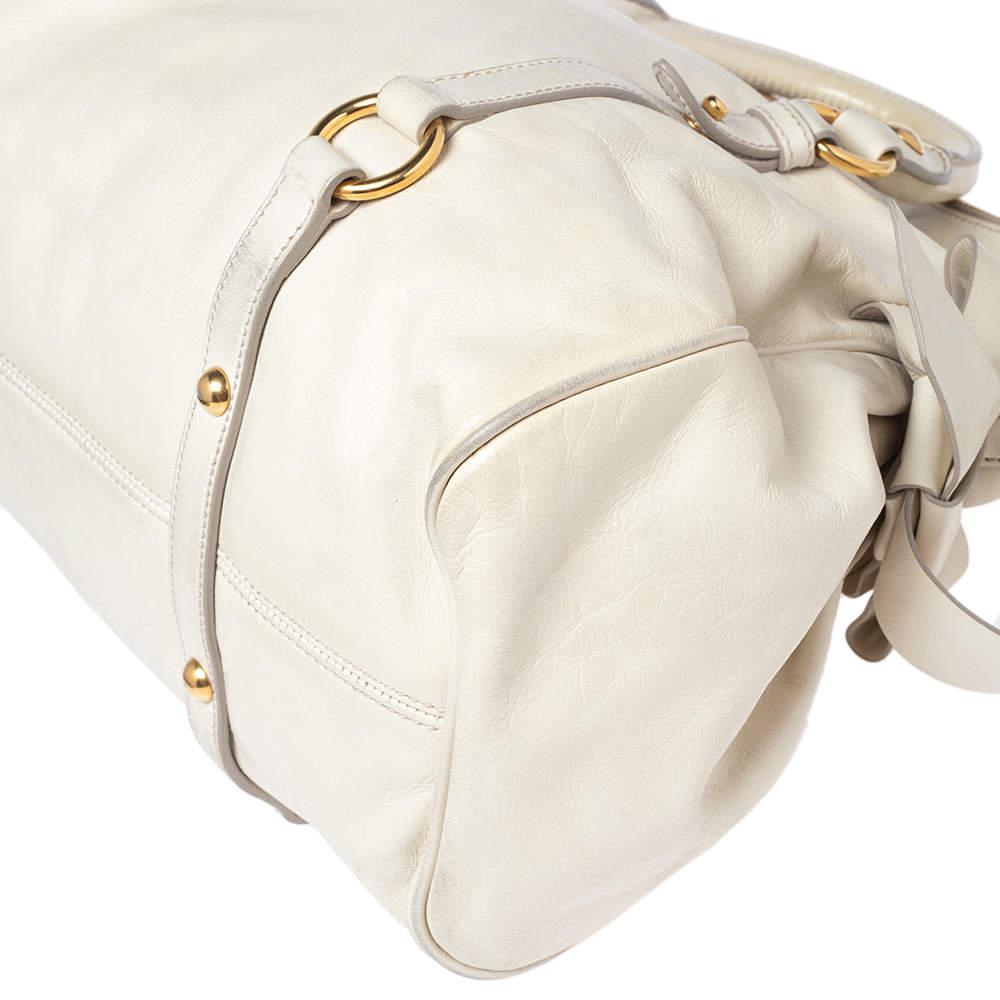 Miu Miu Off-White Leather Bow Satchel (sacoche en cuir avec nœud) en vente 6