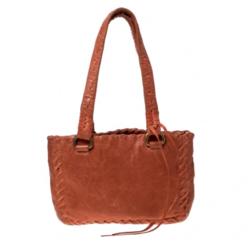 Miu Miu Orange Leather Small Shoulder Bag Pour femmes en vente