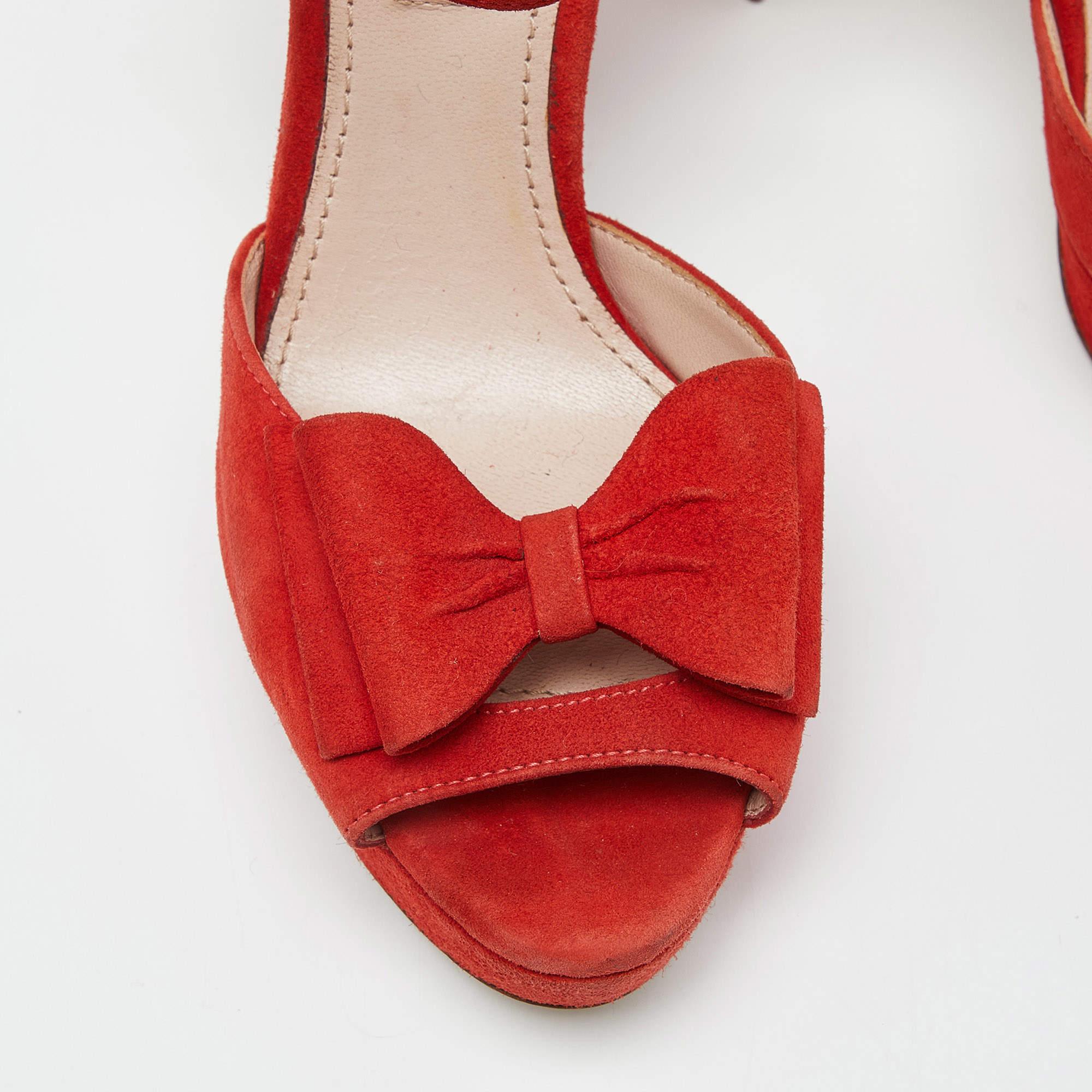 Miu Miu Sandales à plateforme en daim orange Taille 36.5 en vente 2