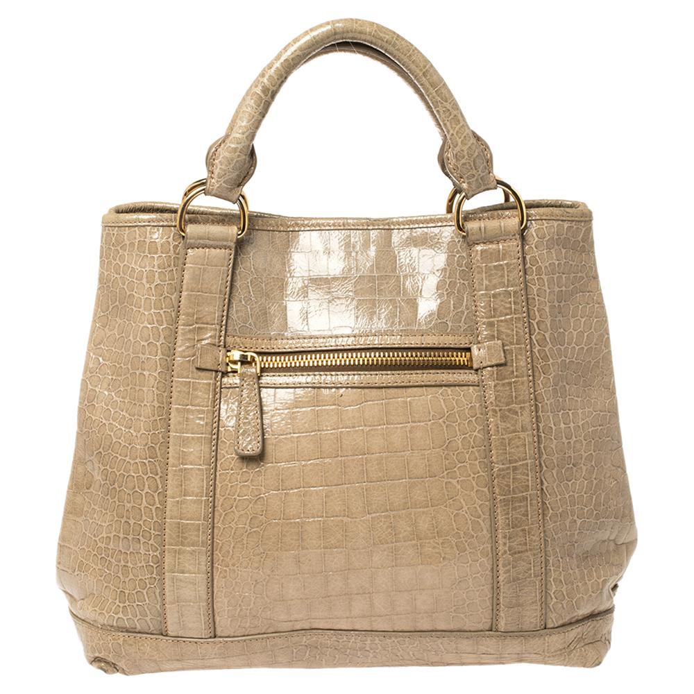 Miu Pale Green Kroko geprägte Lackleder-Tasche mit Reißverschluss vorne (Beige) im Angebot