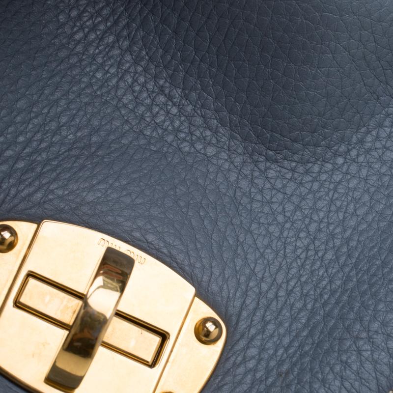 Miu Miu Pastel Blue Leather Turnlock Top Handle Bag In Good Condition In Dubai, Al Qouz 2