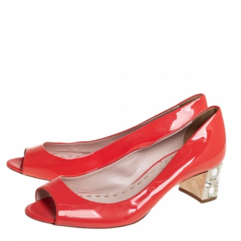 Miu Miu Patent Leather Crystal Embellished Block Heel Peep Toe Pumps Size 38.5 For Sale 2