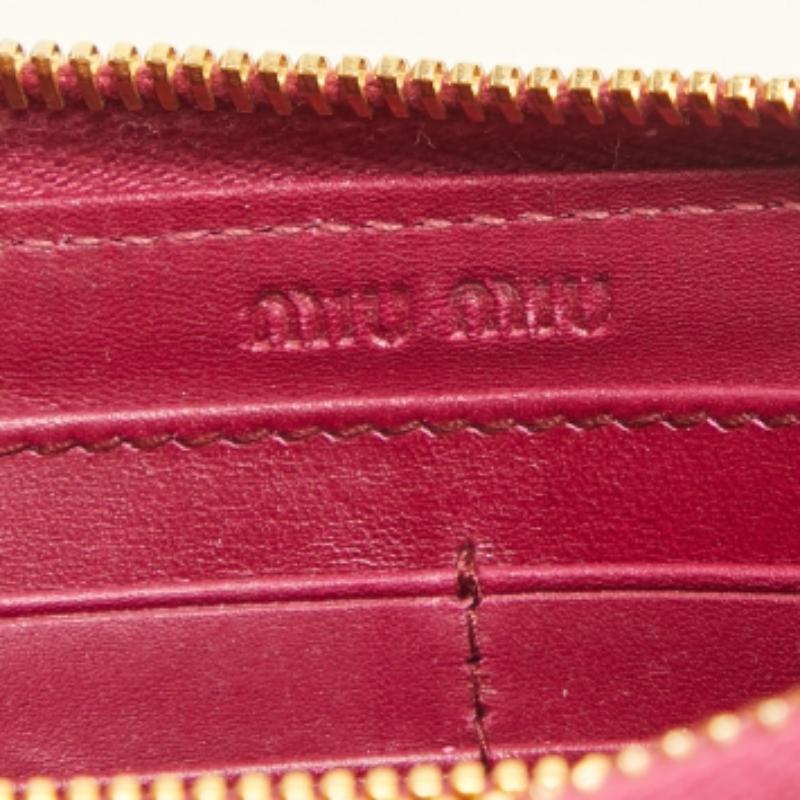Miu Miu Pink Croc Effect Patent Leather Continental Zip Wallet For Sale 3