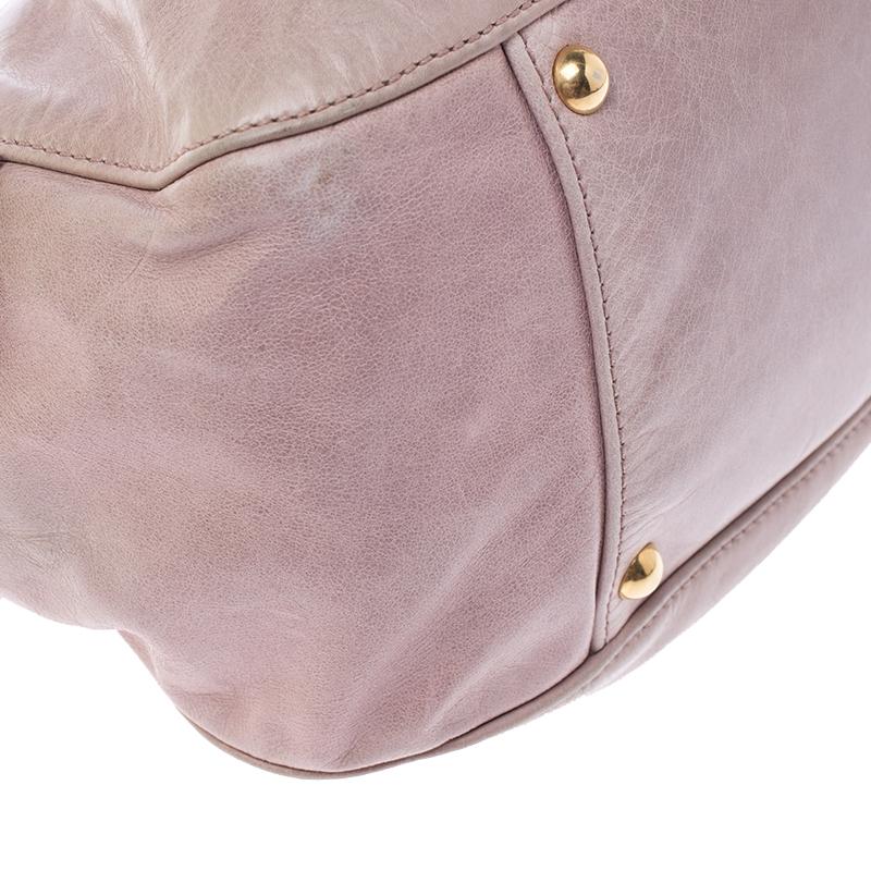 Miu Miu Pink Distressed Leather Bow Satchel In Good Condition In Dubai, Al Qouz 2