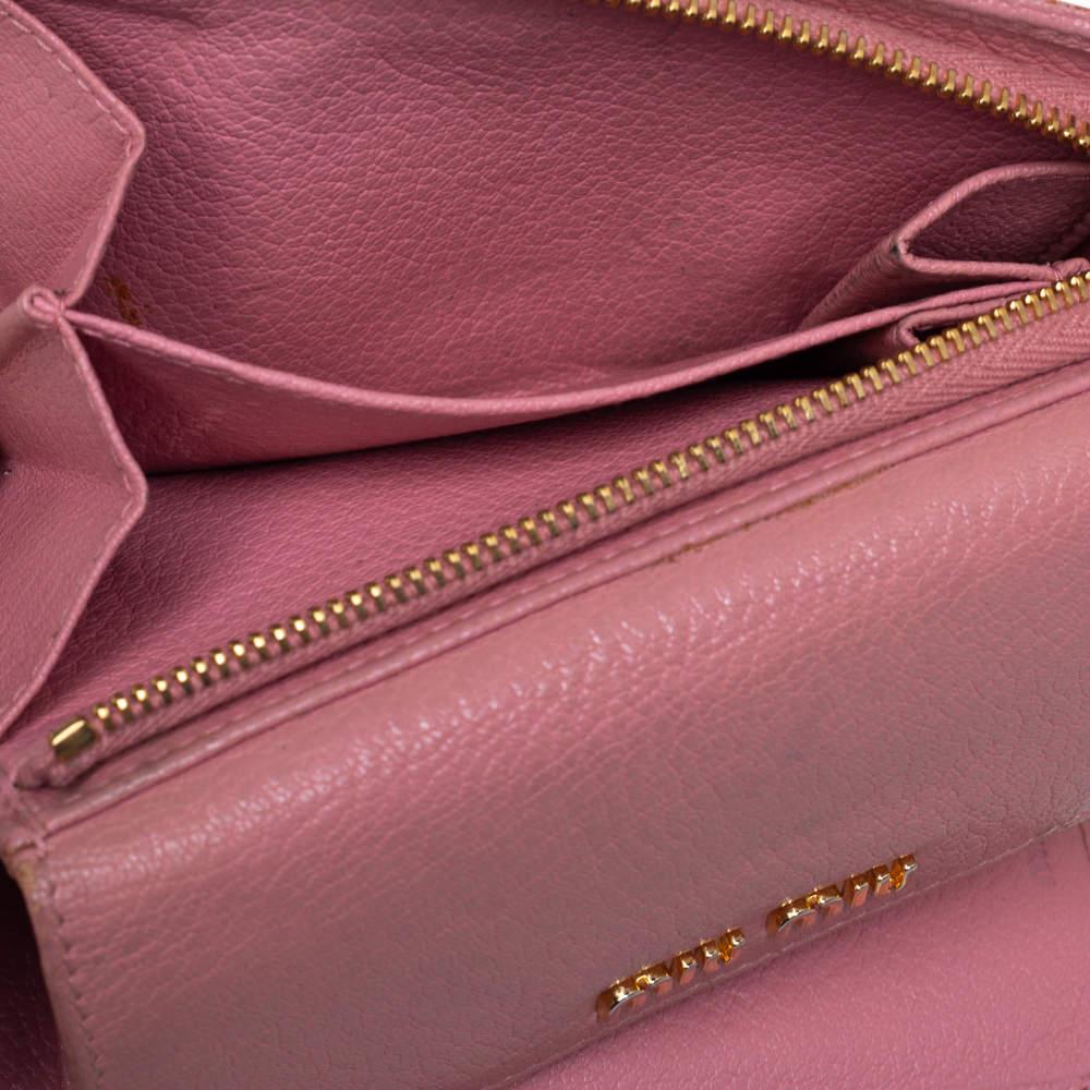 Miu Miu Pink Leather Madras Compact Wallet In Good Condition In Dubai, Al Qouz 2
