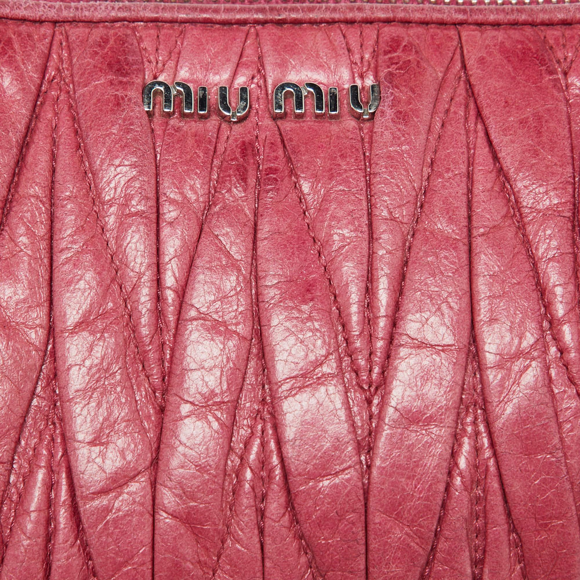 Miu Miu Pink Leather Matalasse Shoulder Bag 1