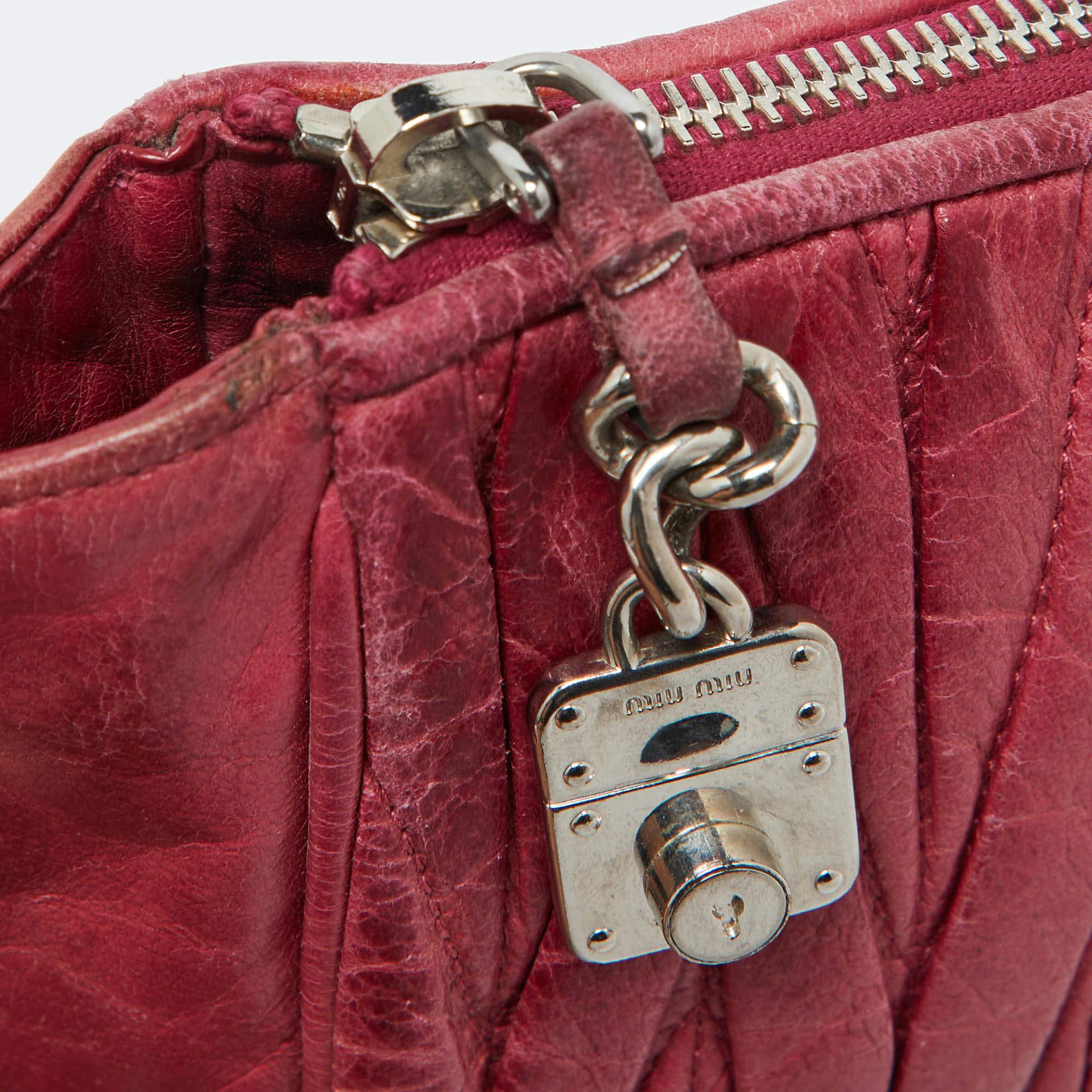 Miu Miu Pink Leather Matalasse Shoulder Bag 2
