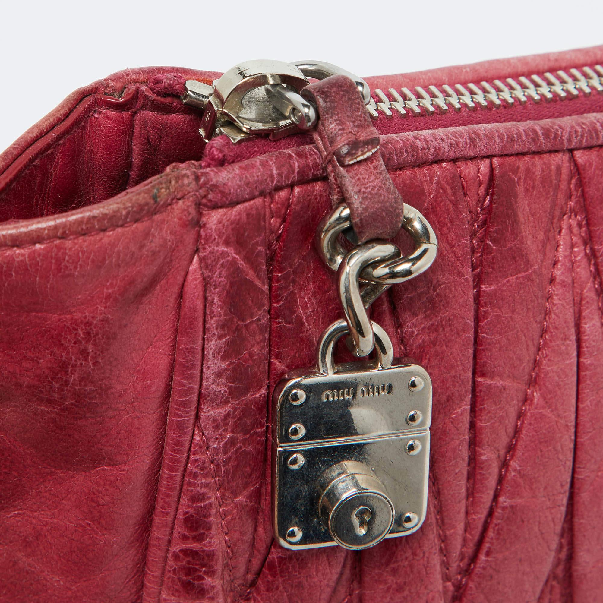 Miu Miu Pink Leather Matalasse Shoulder Bag 5