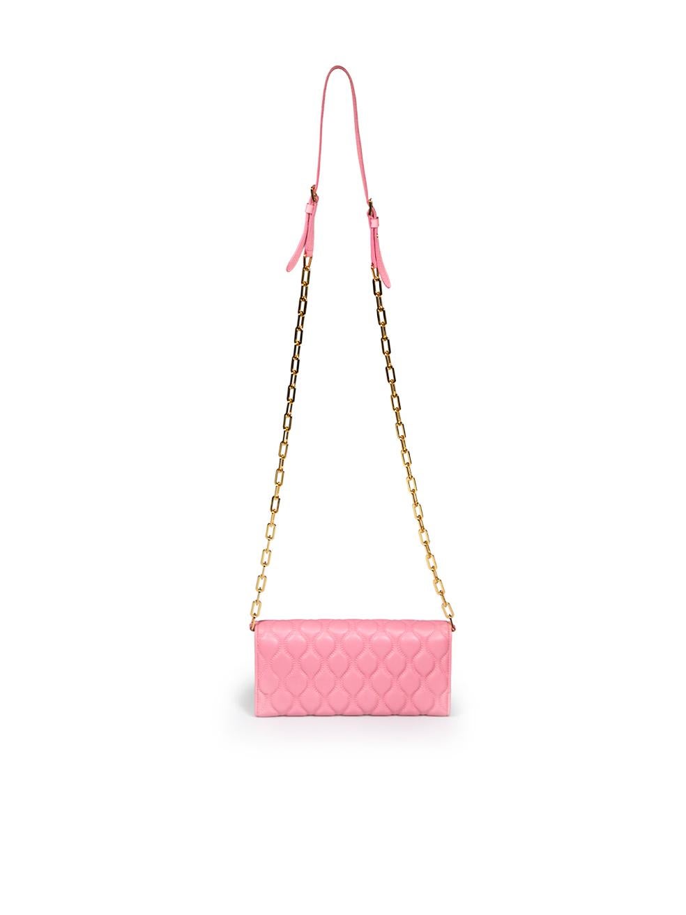 Miu Miu Pink Leather Quilted Wallet on Chain In New Condition For Sale In London, GB