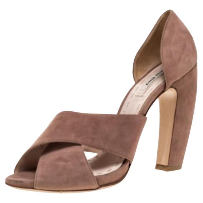 Miu - Sandales d'orsay à lanières croisées en daim rose, taille 39,5 en vente