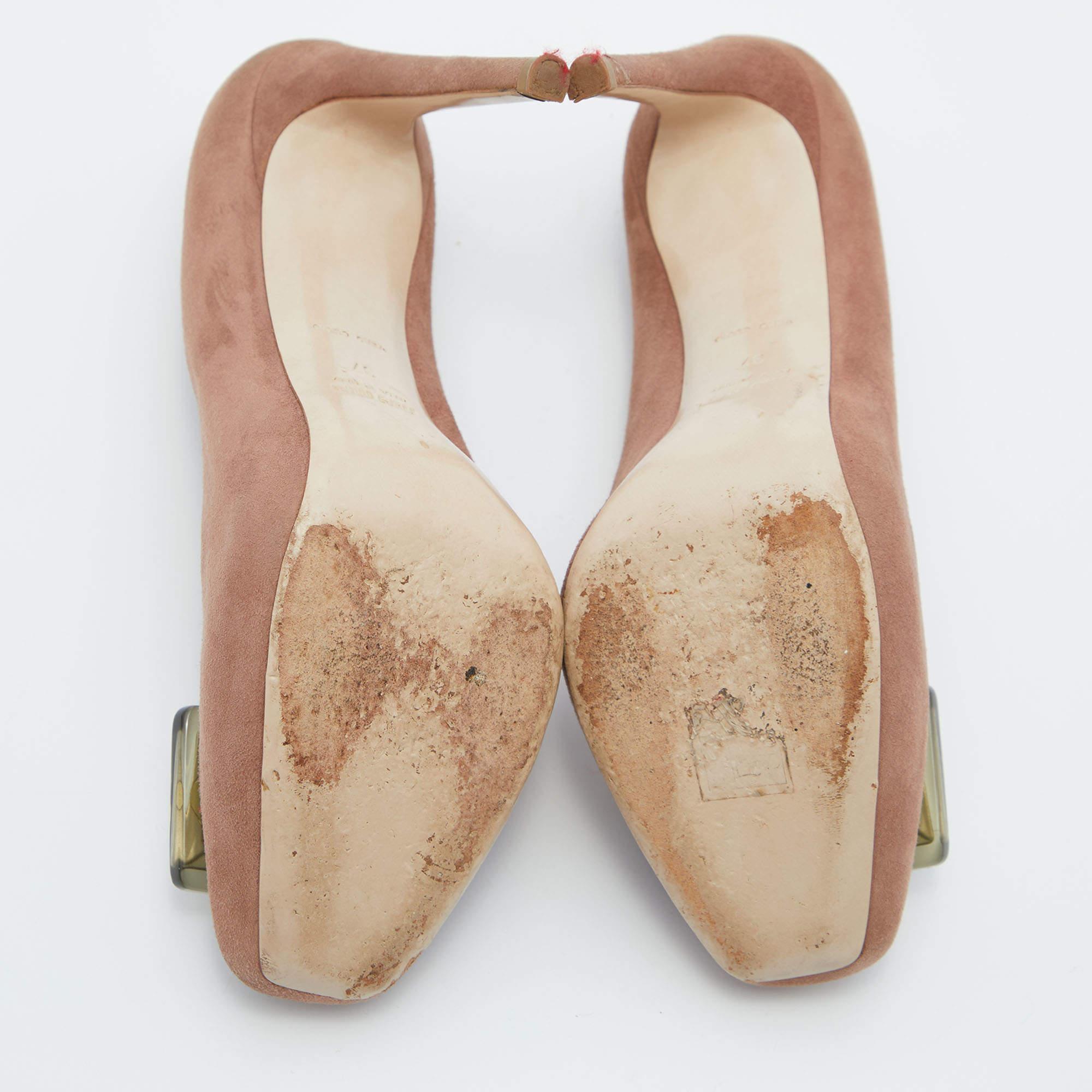 Miu Miu Bombas de plataforma de ante rosa con adornos de cristal talla 37 en venta 1