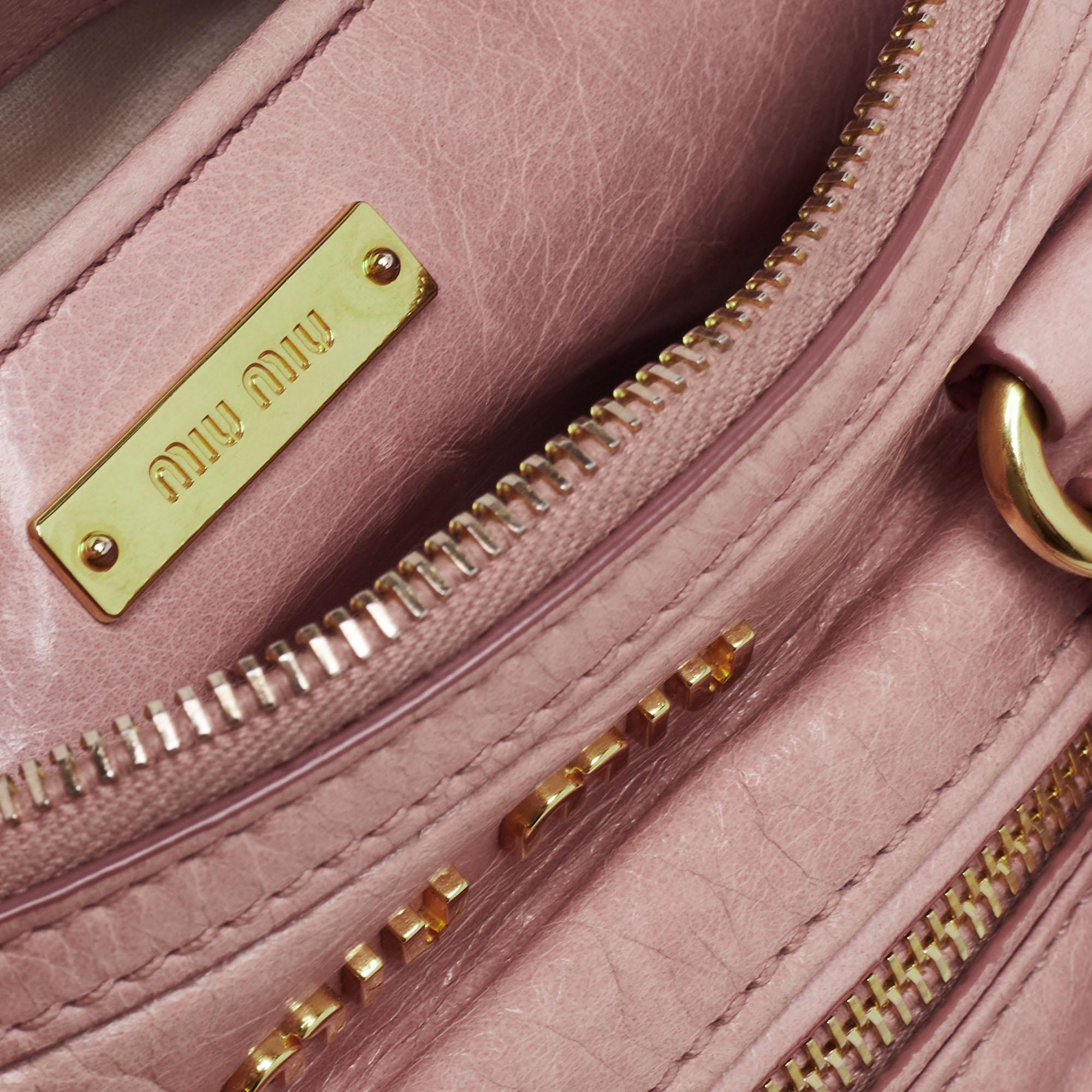 Miu Miu Pink Vitello Shine Leather Bauletto Satchel In Good Condition In Dubai, Al Qouz 2