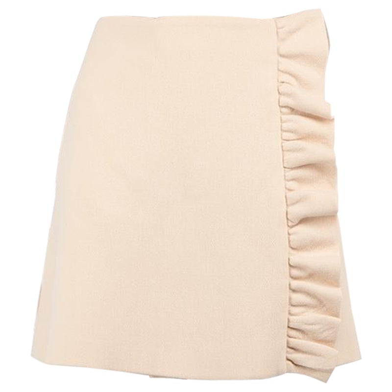 Mini-jupe rose bordée de volants Miu taille M en vente