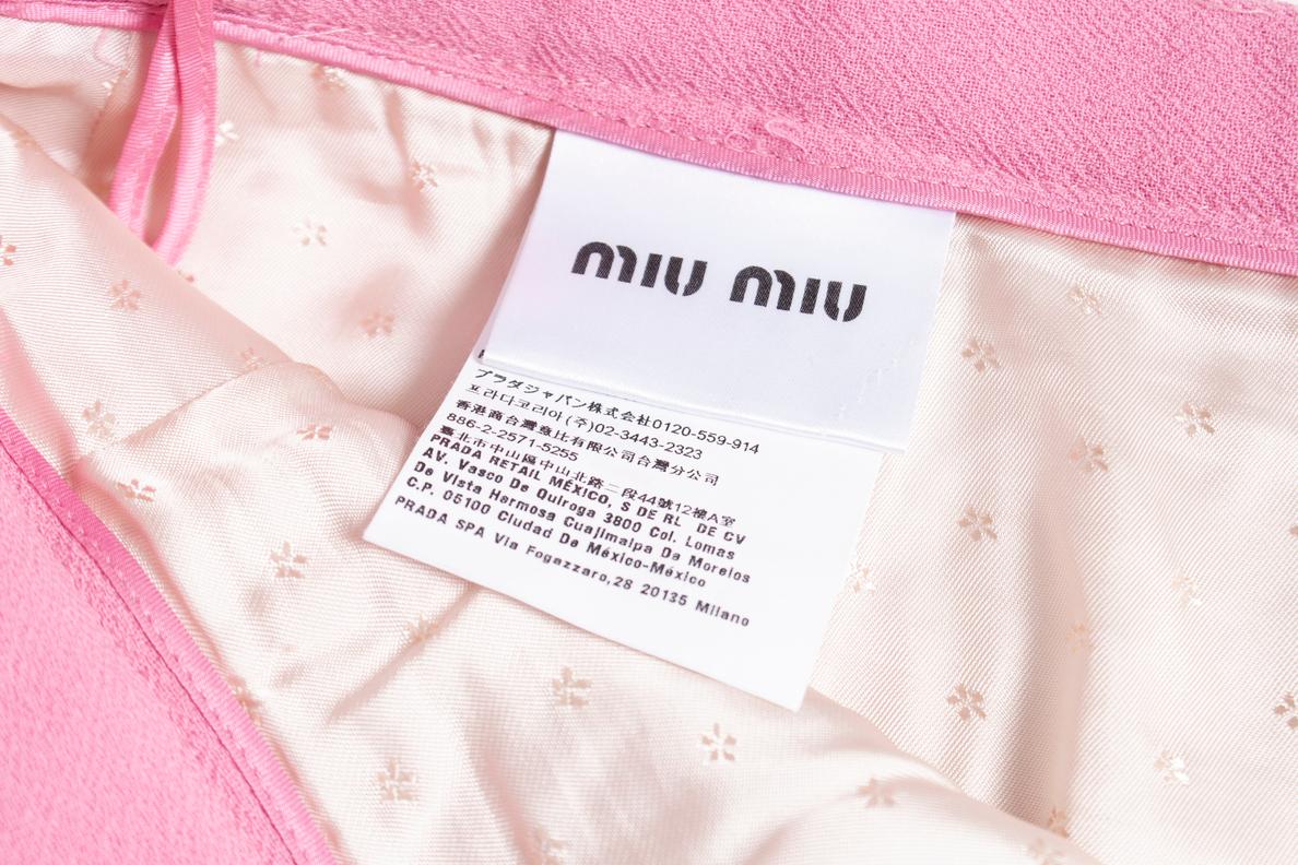 Women's Miu Miu, Pink wool skirt with bow.