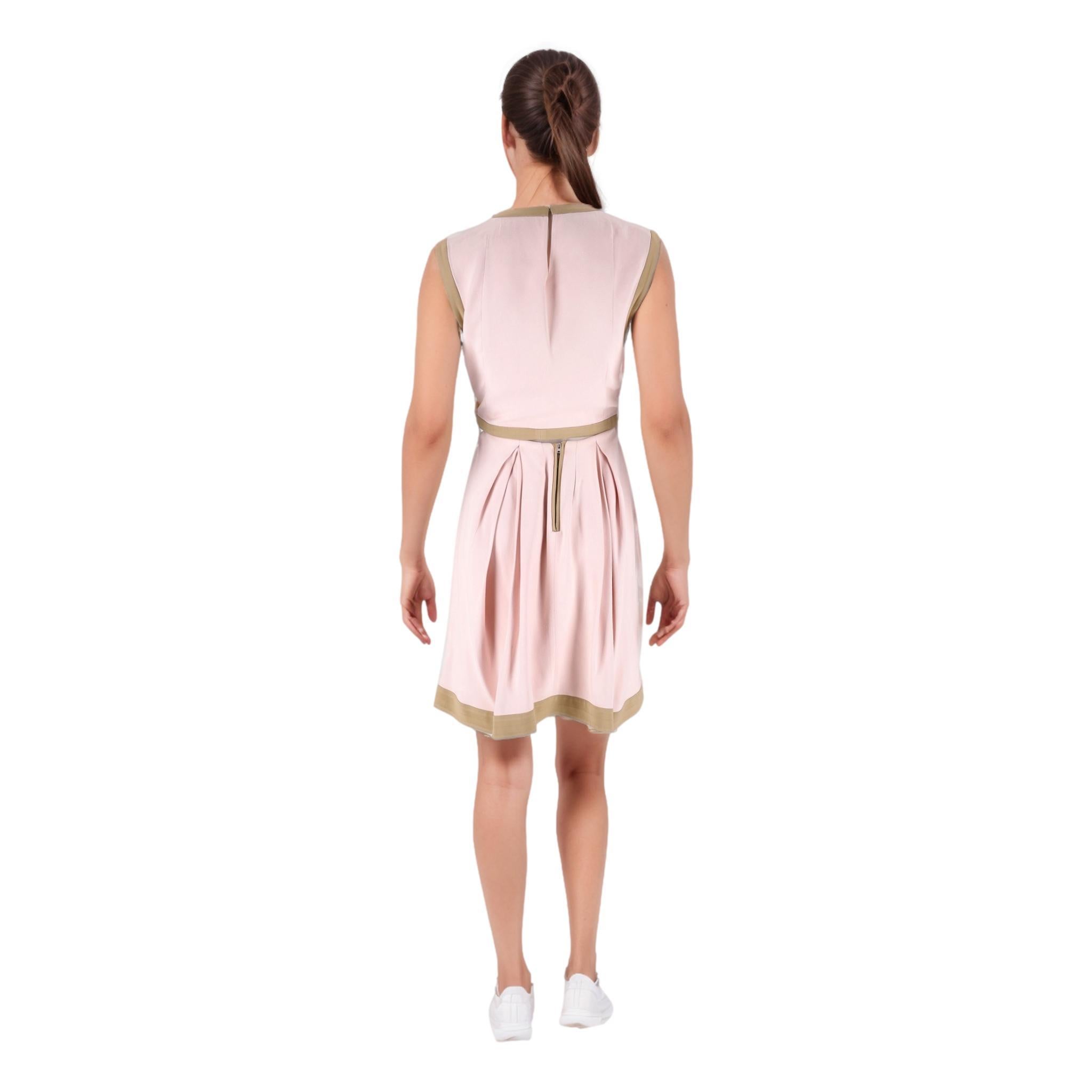 Miu Miu Pleated Dress In Excellent Condition In London, GB