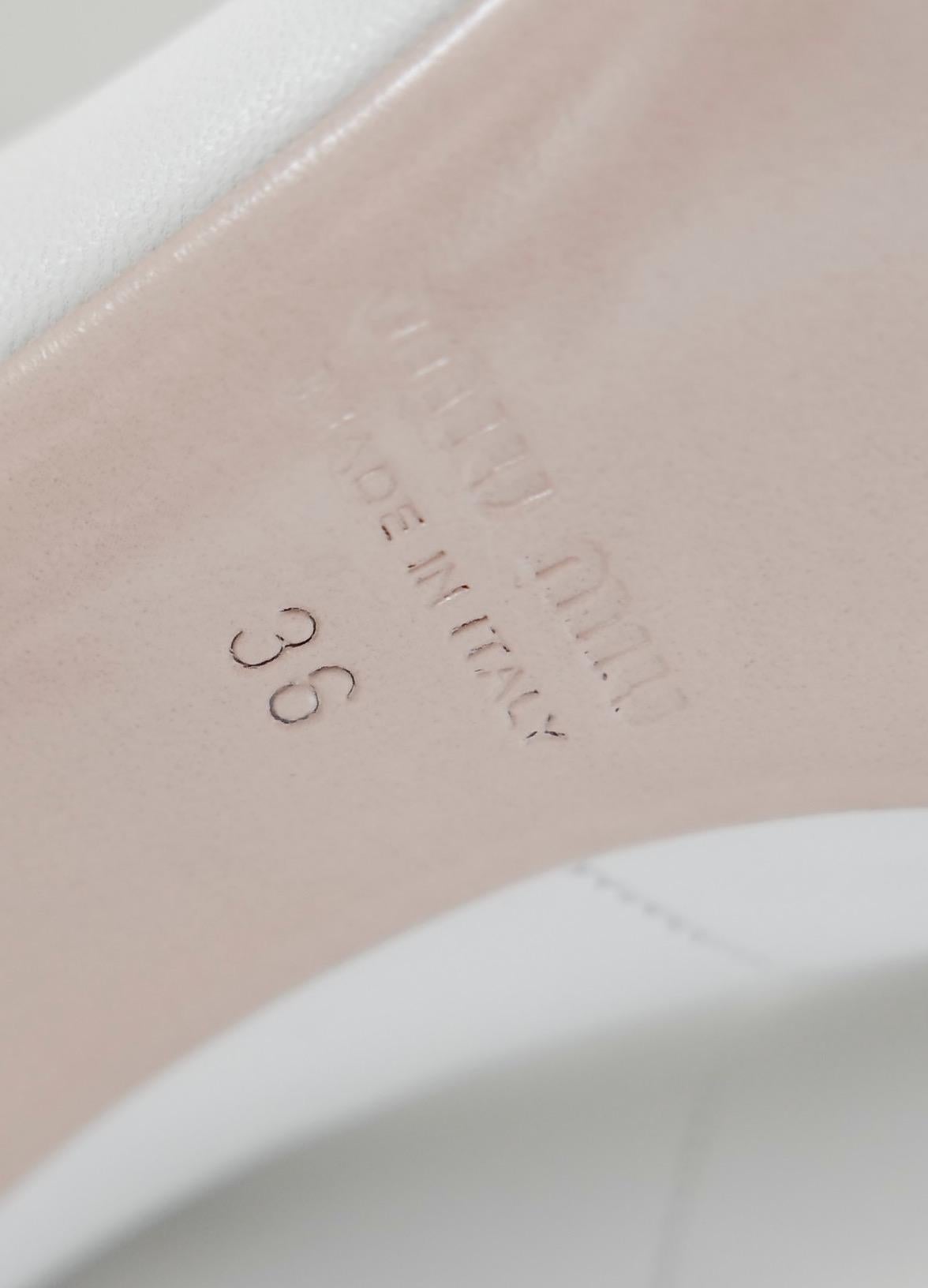 Miu Miu Pre-Fall 2018 Botines atados blancos en venta 1